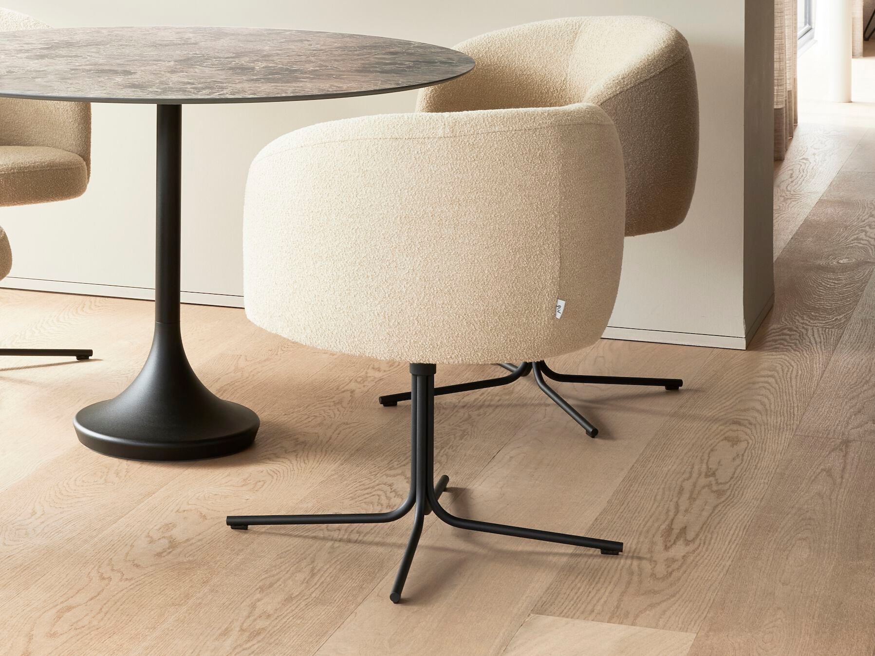 Стул с 4 спицами из ткани Joli оливковое дерево ARCH-00113769