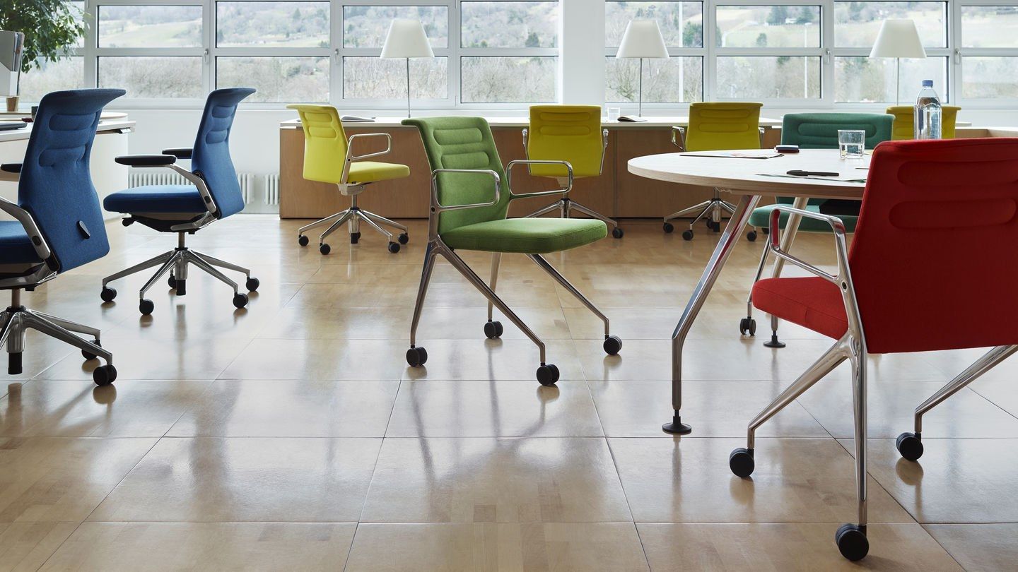 Тканевое вращающееся кресло VITRA AC 5 ARCH-00066476 - Вид №3