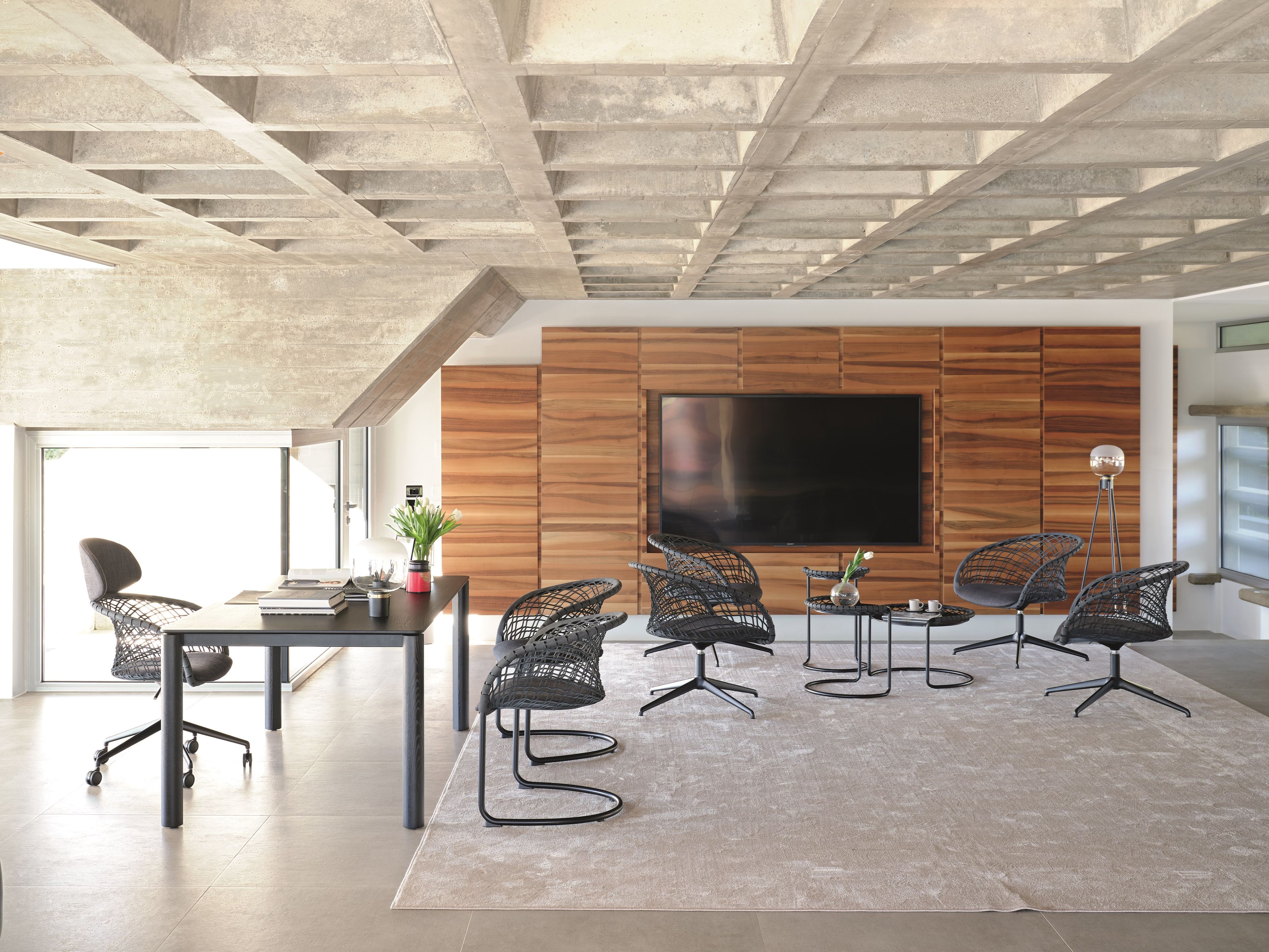 5-спицевое вращающееся офисное кресло с подголовником Midj P47 ARCH-00132029 - Вид №1