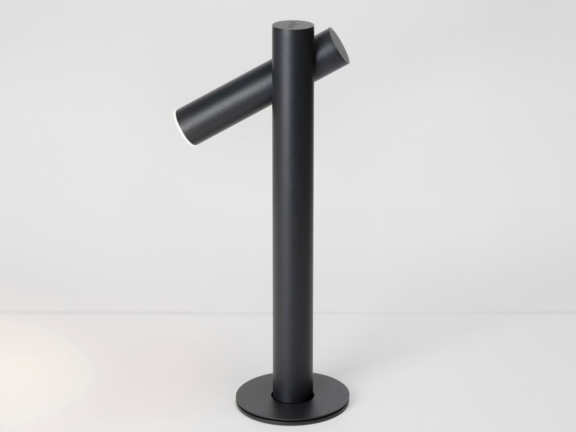 Металлическая напольная лампа Estiluz Tik ARCH-00091012 - Вид №5