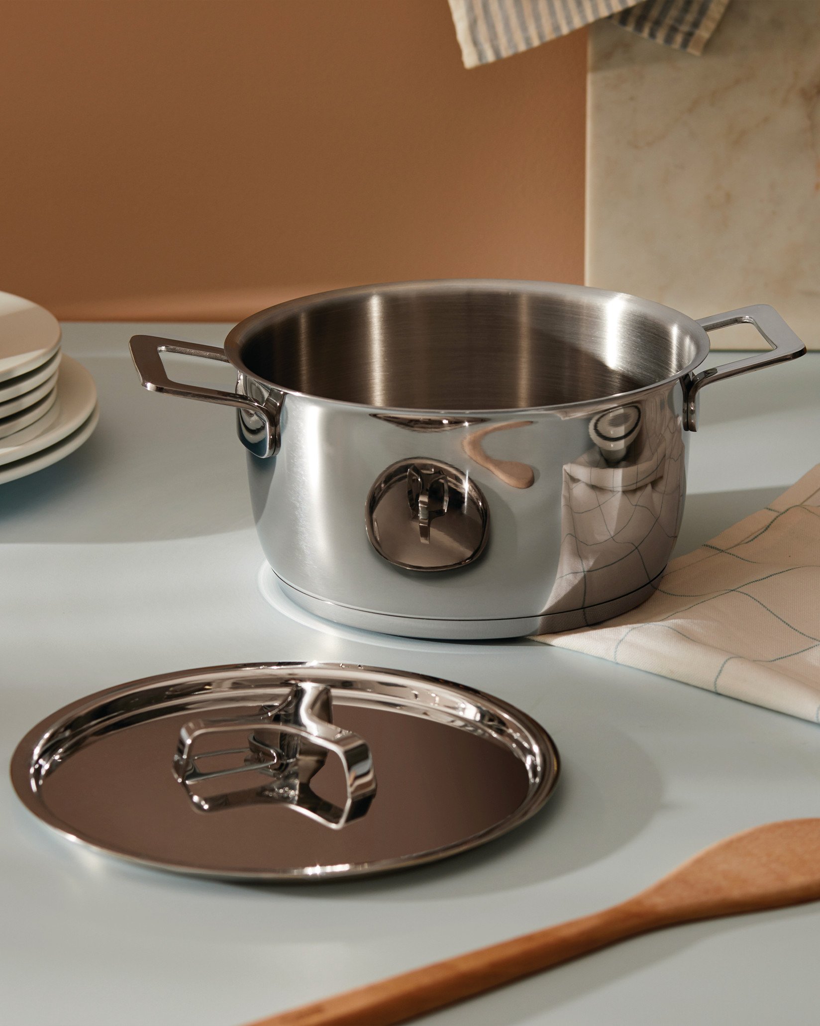 Запеканка с двумя ручками Alessi Pots & Pans Pots&pans AJM101 - Вид №1