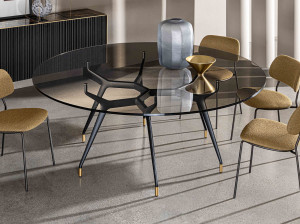 Круглый обеденный стол из алюминия и стекла