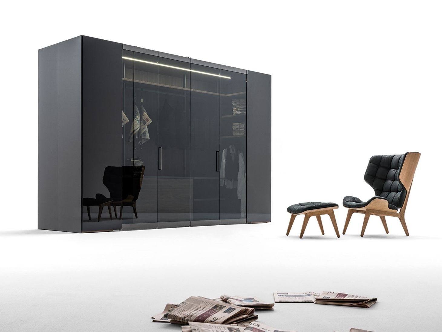 Шкаф из дерева и стекла Caccaro гардеробная ARCH-00043967 - Вид №1