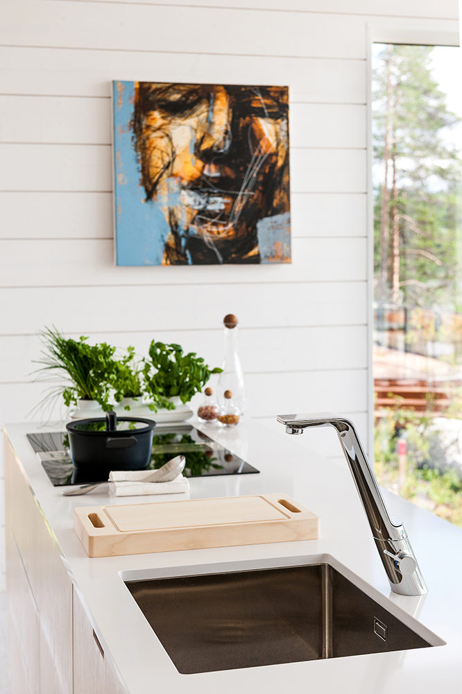 Oras 8725F Смеситель для кухни с клапаном, 230/12 V 8725F ALESSI Sense Хром/Белый  - Вид №3