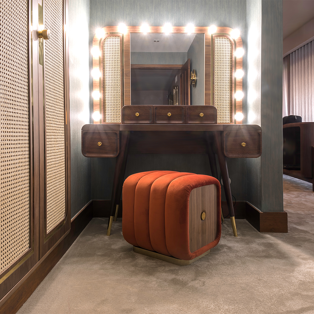 Табуреты и скамейки Minnelli Stool Covethouse ESSENTIAL HOME  - Вид №1