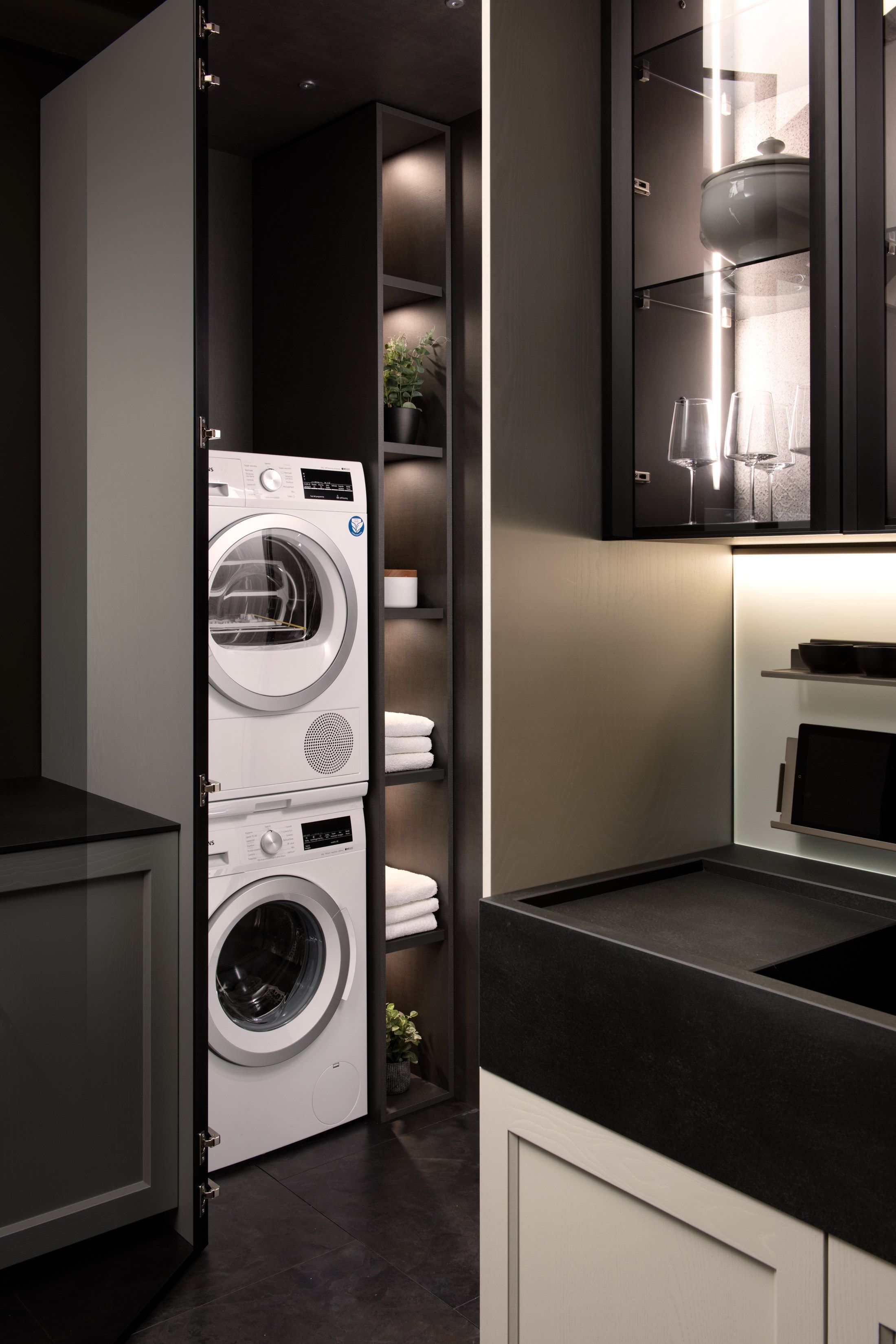 Кухня из массива дерева с островом Floritelli Cucine Kea ARCH-00139246 - Вид №4