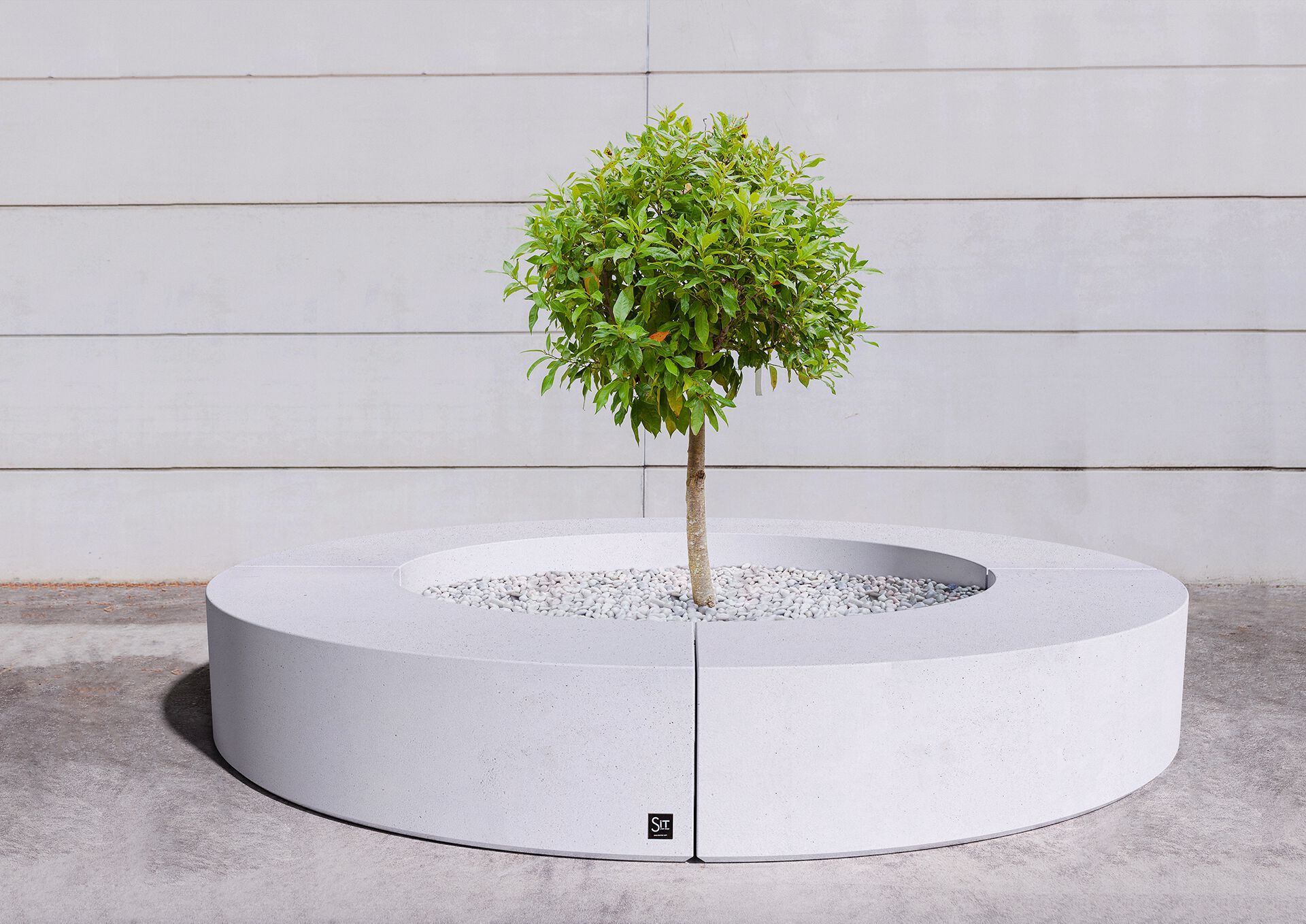 Изогнутая бетонная скамья без спинки SIT Box to Box ARCH-00017745