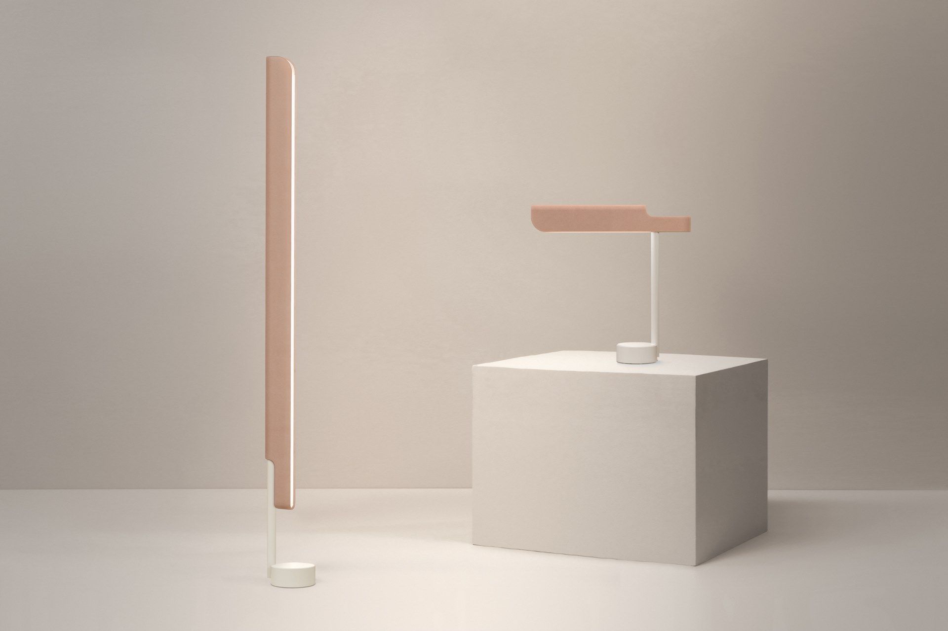 Регулируемая светодиодная настольная лампа Formagenda профиль ARCH-00067340 - Вид №3