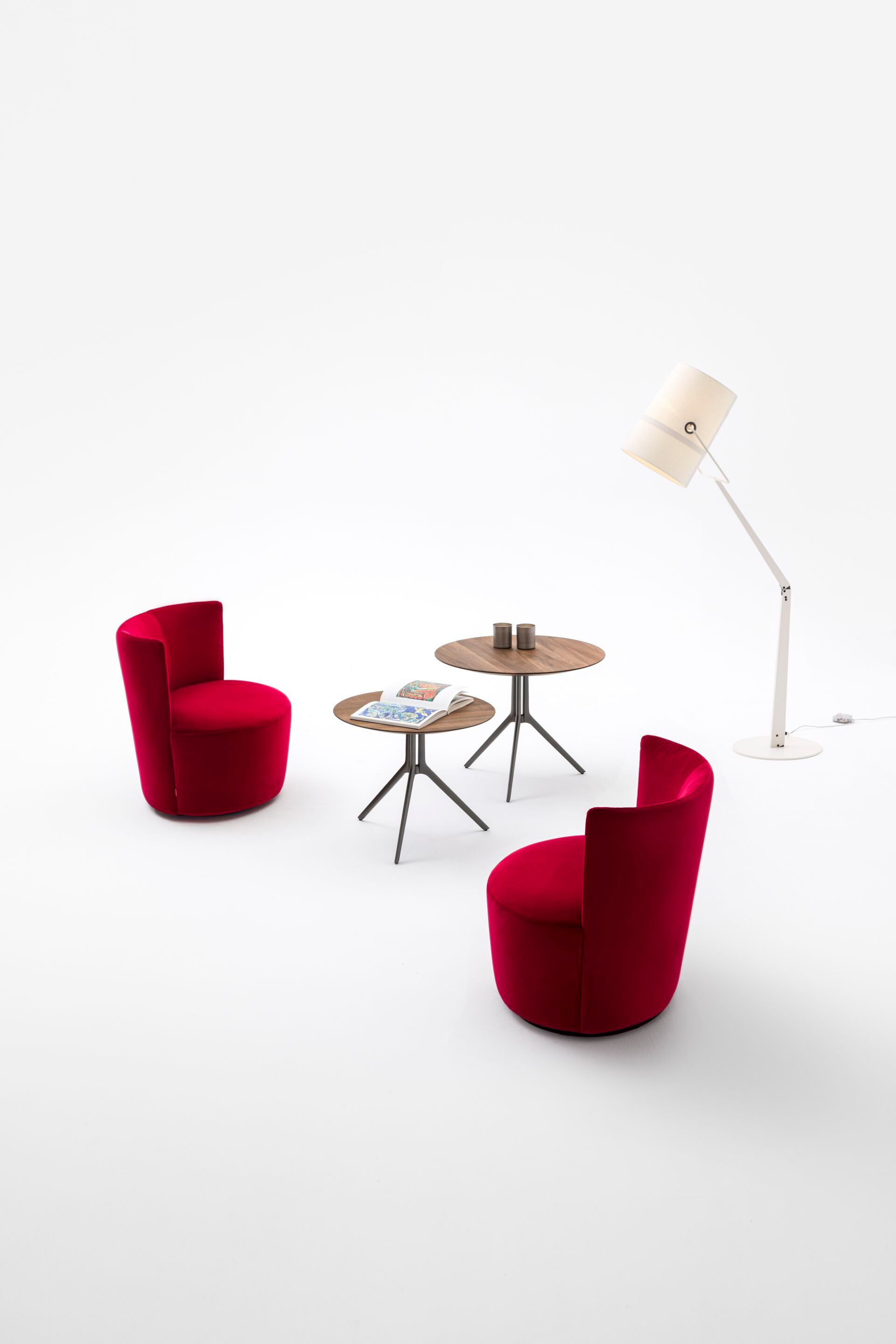 Круглый журнальный столик из алюминия и дерева Verzelloni ROBIN ARCH-00112724 - Вид №2