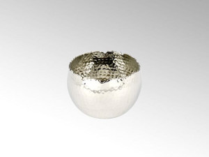 Стальная чашка