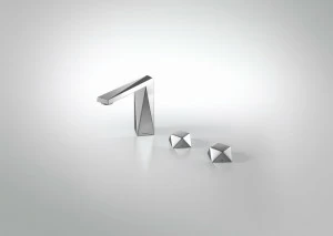 Смеситель для умывальника на три отверстия M DIAMOND F218102C-1 bravat