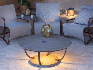 Деревянный круглый садовый журнальный столик