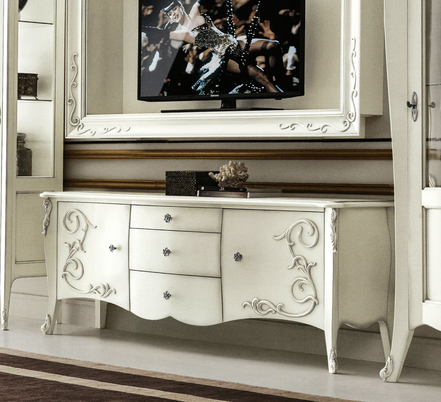 Тумба под TV  BTC INTERNATIONAL 1733/G CHARME