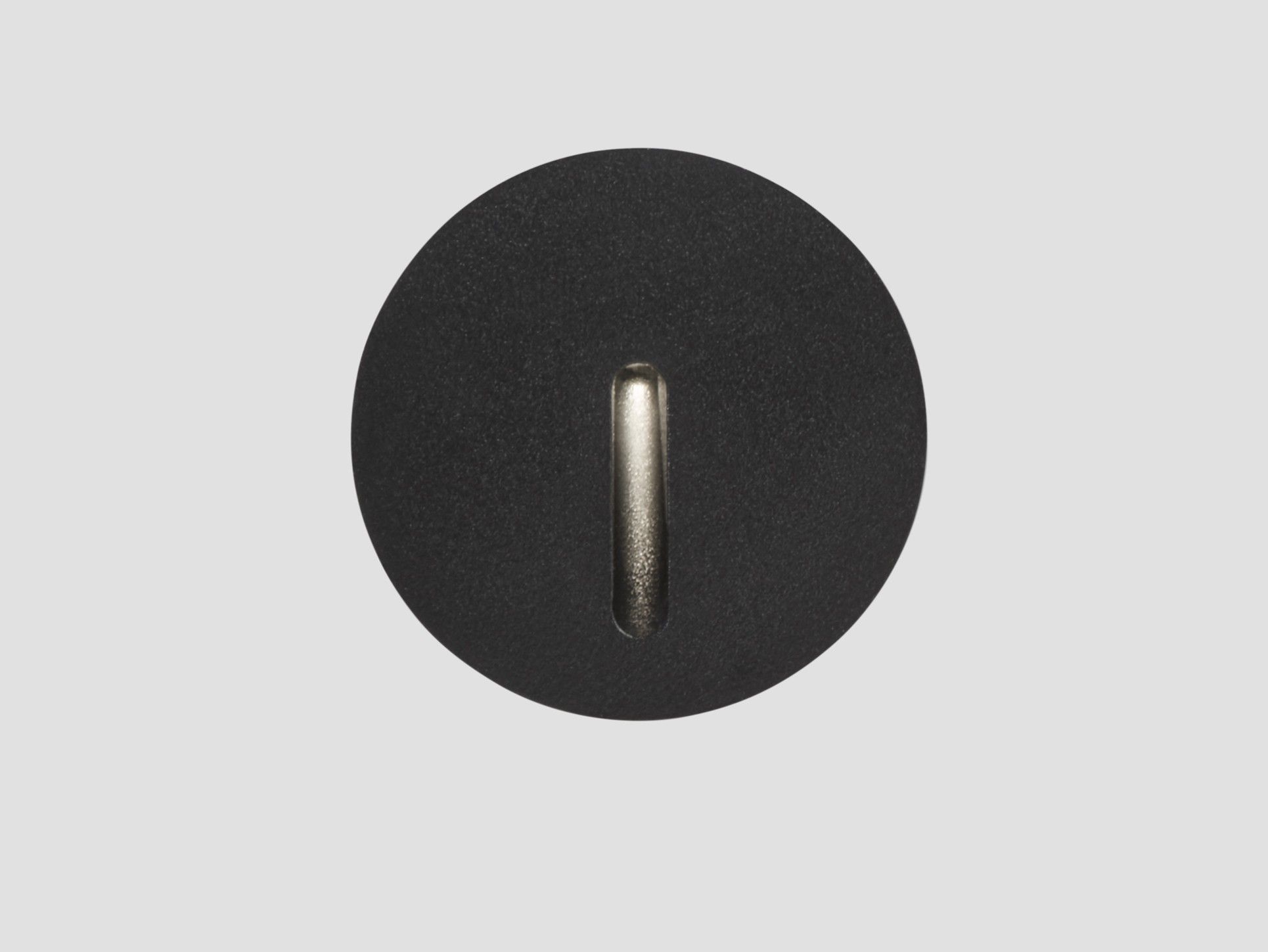 Утопленный алюминиевый светодиодный наружный прожектор LedsC4 Bat ARCH-00115410