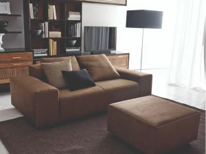 Martini Interiors 2-х местный кожаный диван Convivio contemporary