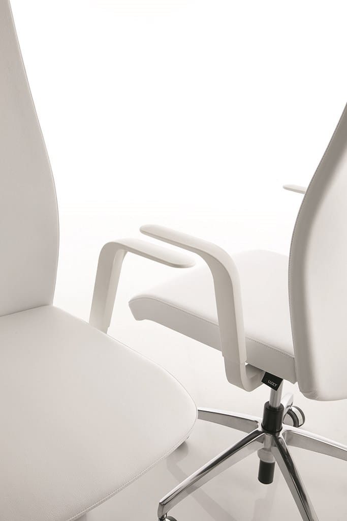 Кожаный офисный стул с колесами с подлокотниками Luxy SmartOffice ARCH-00033619 - Вид №4