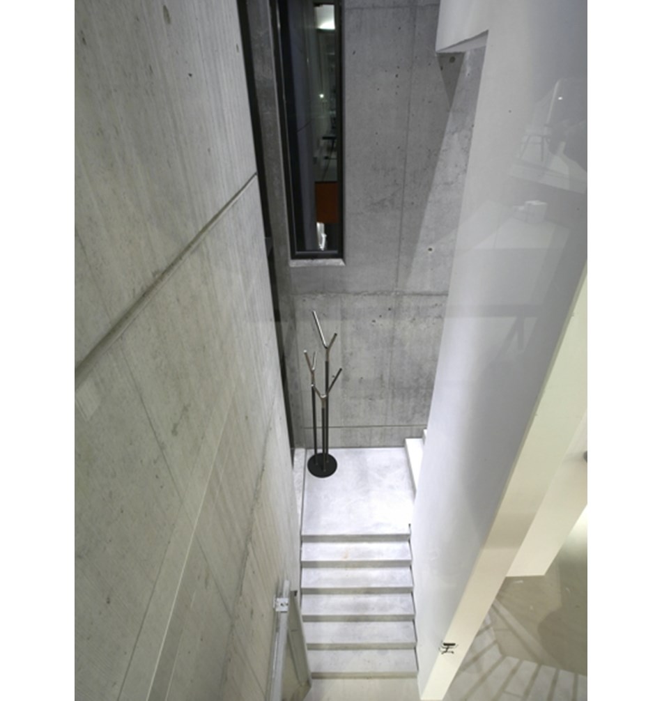 FROST WISHBONE Подставка для холла » черный / полированный Сталь Черный / полированный W1001-B  - Вид №4