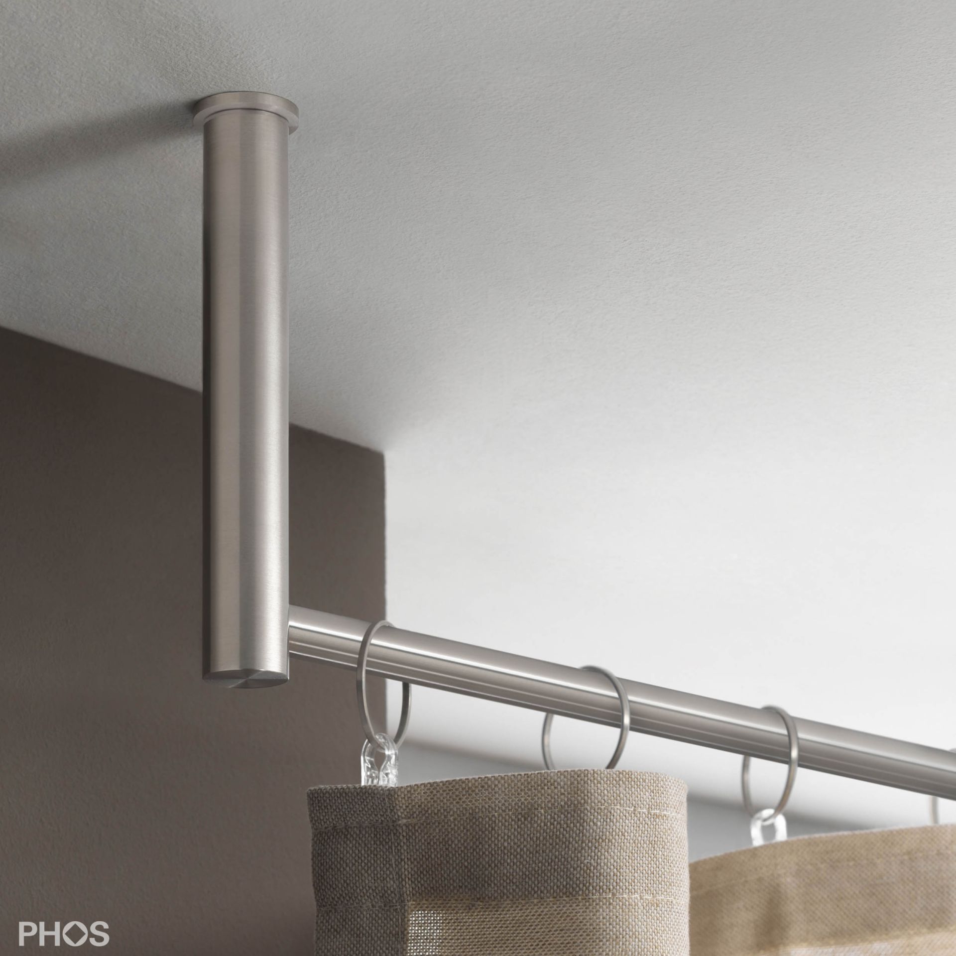 VS20-140E3000-D Комплект карнизов: 300 см с 2 концевыми кронштейнами и 1 кронштейном в качестве центральной опоры (большое расстояние от потолка) PHOS 