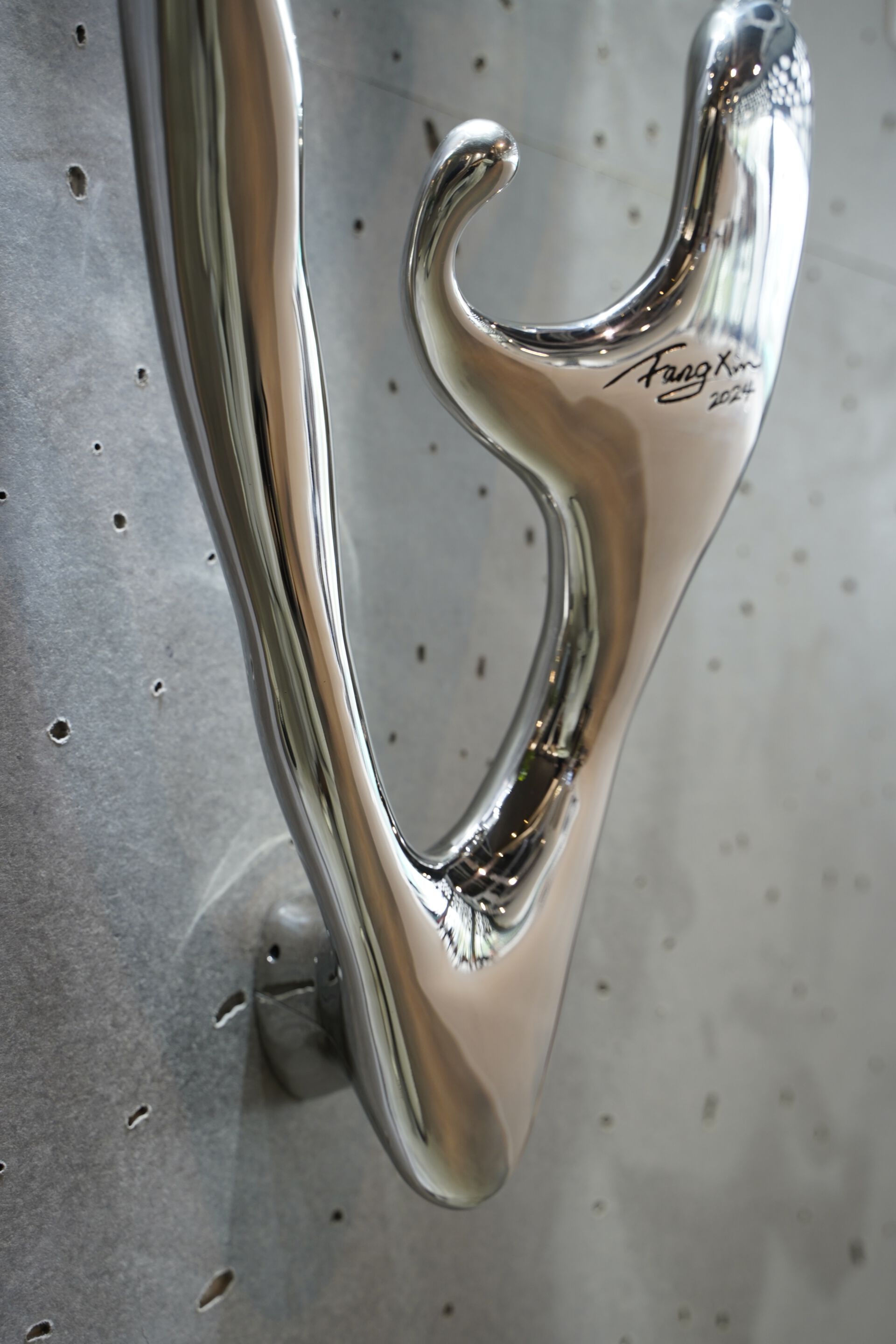 Stainless steel towel warmer P&Bhusri Master Art Style ARCH-00128077 - Вид №6