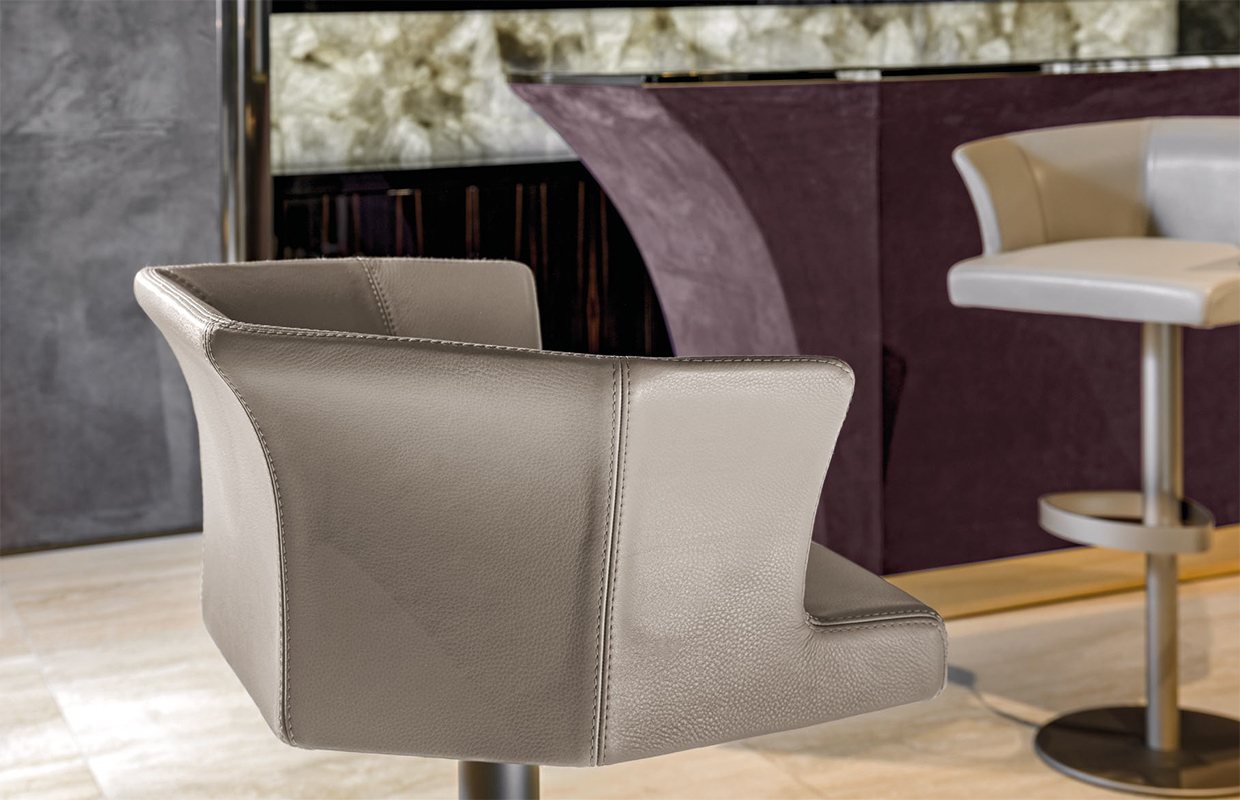 Барный стул DELON LONGHI U 142  - Вид №1