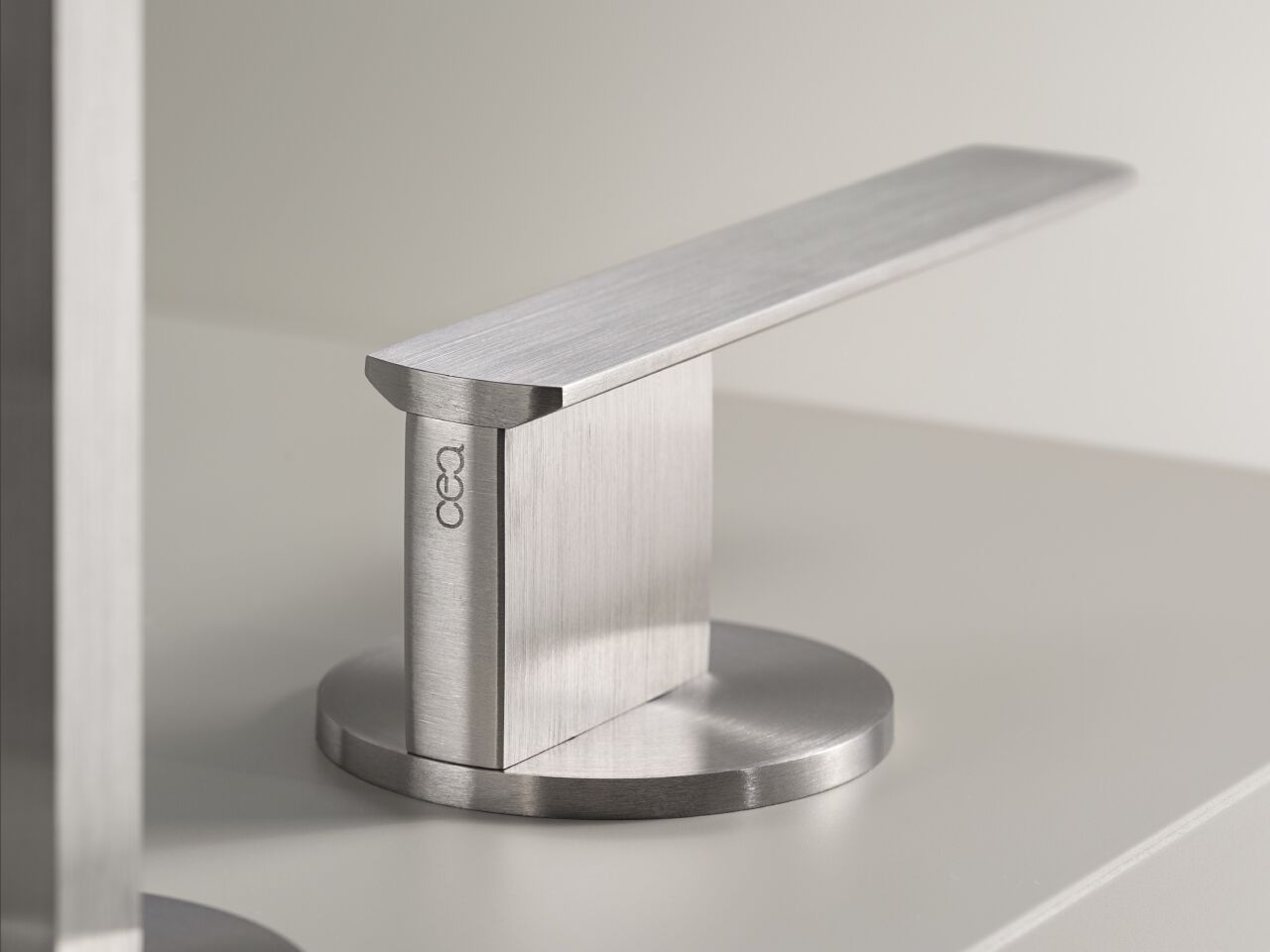 Смеситель для раковины из нержавеющей стали с 3 отверстиями CEADESIGN AYLA ARCH-00032883 - Вид №1