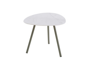 Садовый столик