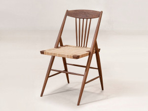 Стул из тикового дерева