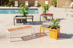 Стальная садовая скамейка со встроенным плантатором