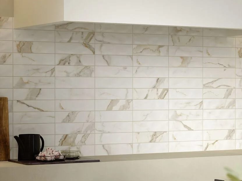 Керамогранит с мраморным эффектом Marca Corona скульптурная ARCH-00060098