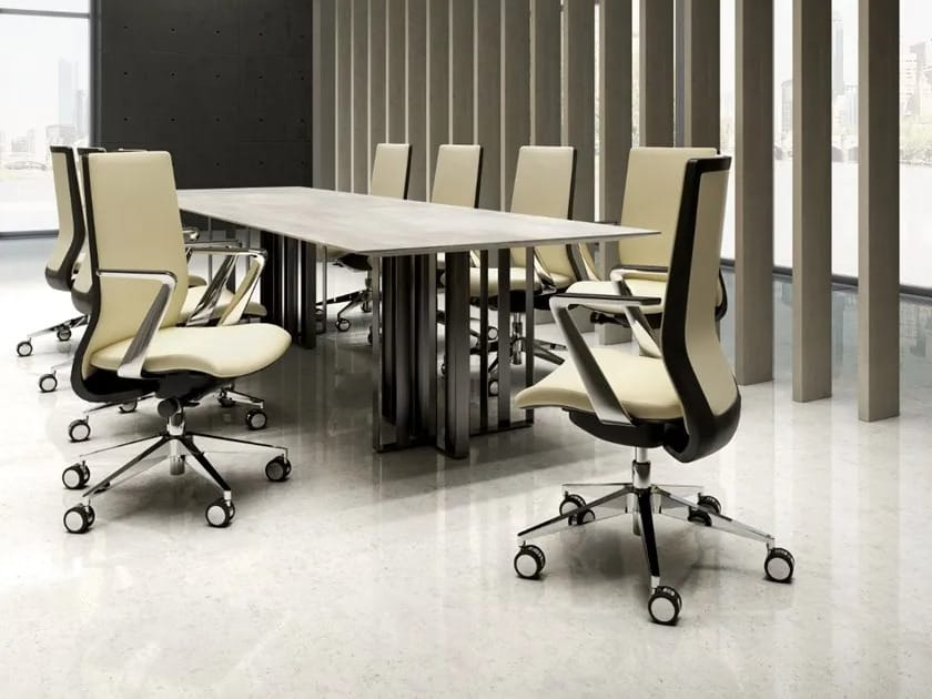 Офисное кресло руководителя с высокой спинкой Kastel ARCH-00118491 - Вид №5