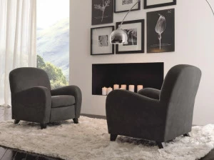 Martini Interiors Мягкое бархатное кресло с подлокотниками Convivio contemporary