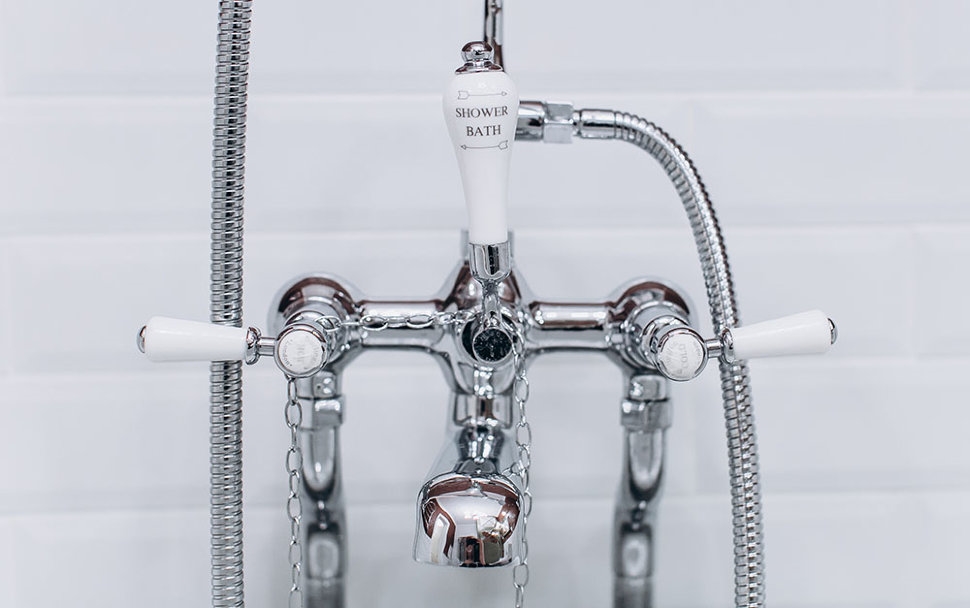 Смеситель для ванны с ручным душем, набортный [KE15]  Burlington T8-QT, T18, T4  - Вид №2