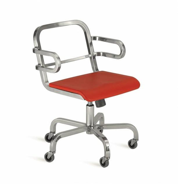 Emeco Вращающееся кресло из алюминия с подлокотниками на колесиках Nine-o™ sun-id-1483644 - Вид №5