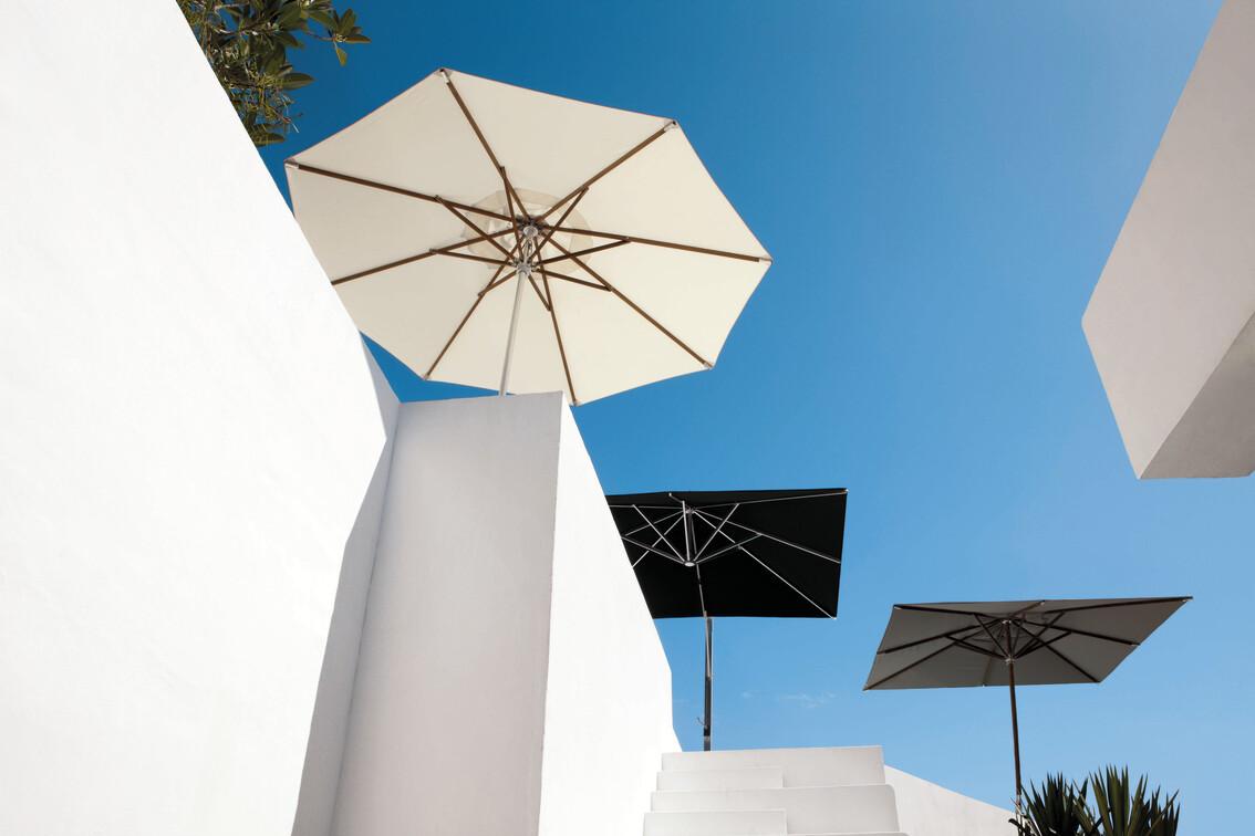 MNST1304 Зонтик teak центральный полюс teak 350x350 серо-коричневый Manutti Umbrellas  - Вид №5