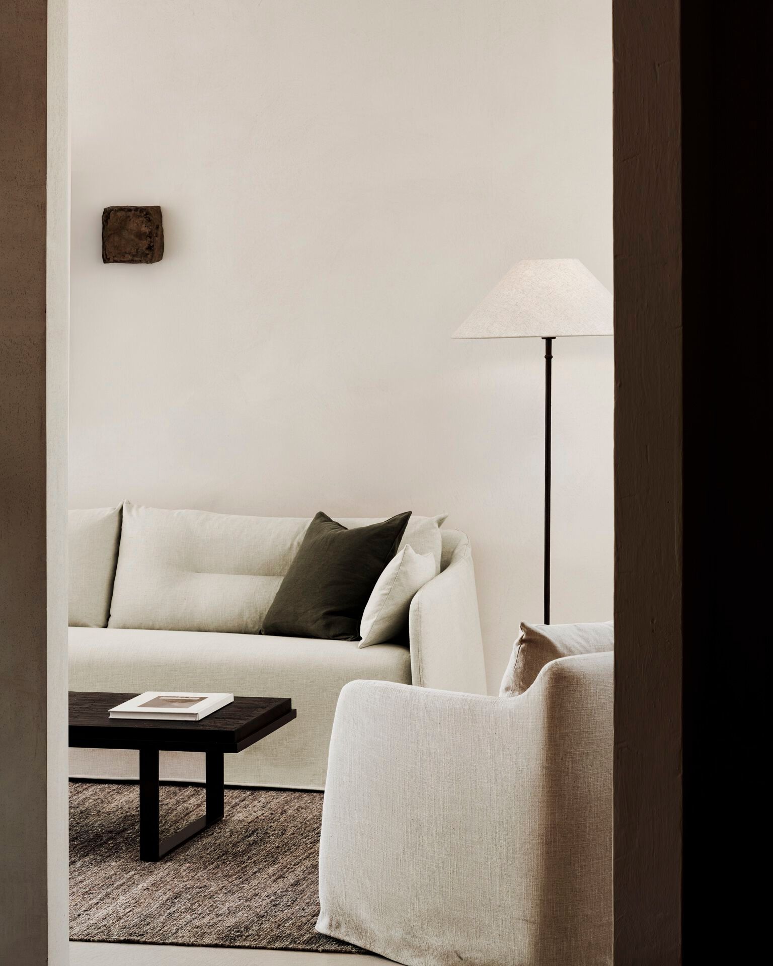 Льняное кресло с подлокотниками Ethnicraft Weave ARCH-00152044 - Вид №8