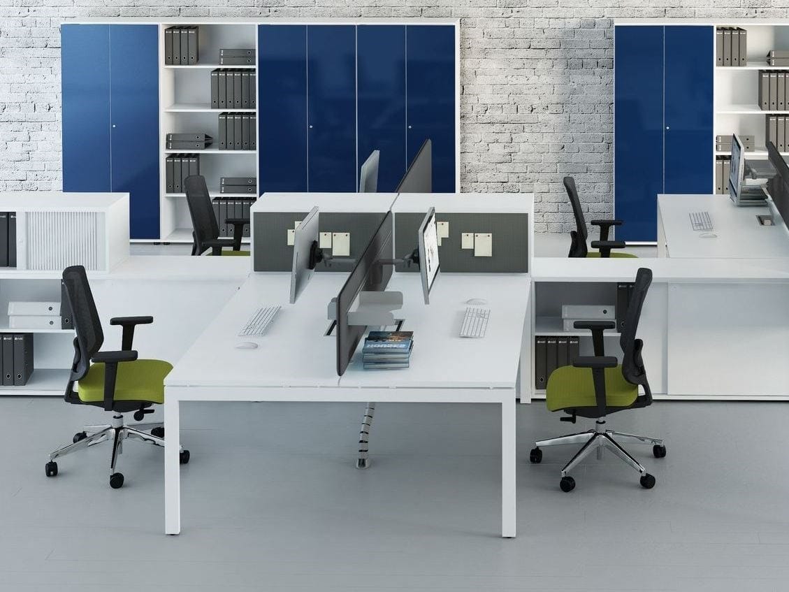 Несколько столов со звукопоглощающими перегородками MDD Ogi ARCH-00013000 - Вид №1