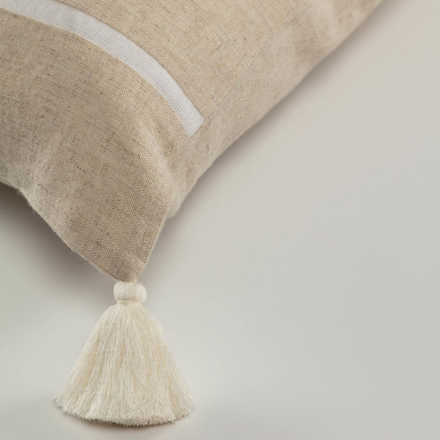 090785 Чехол для подушки бежевый в полоску 45 x 45 cm La Forma Silene 