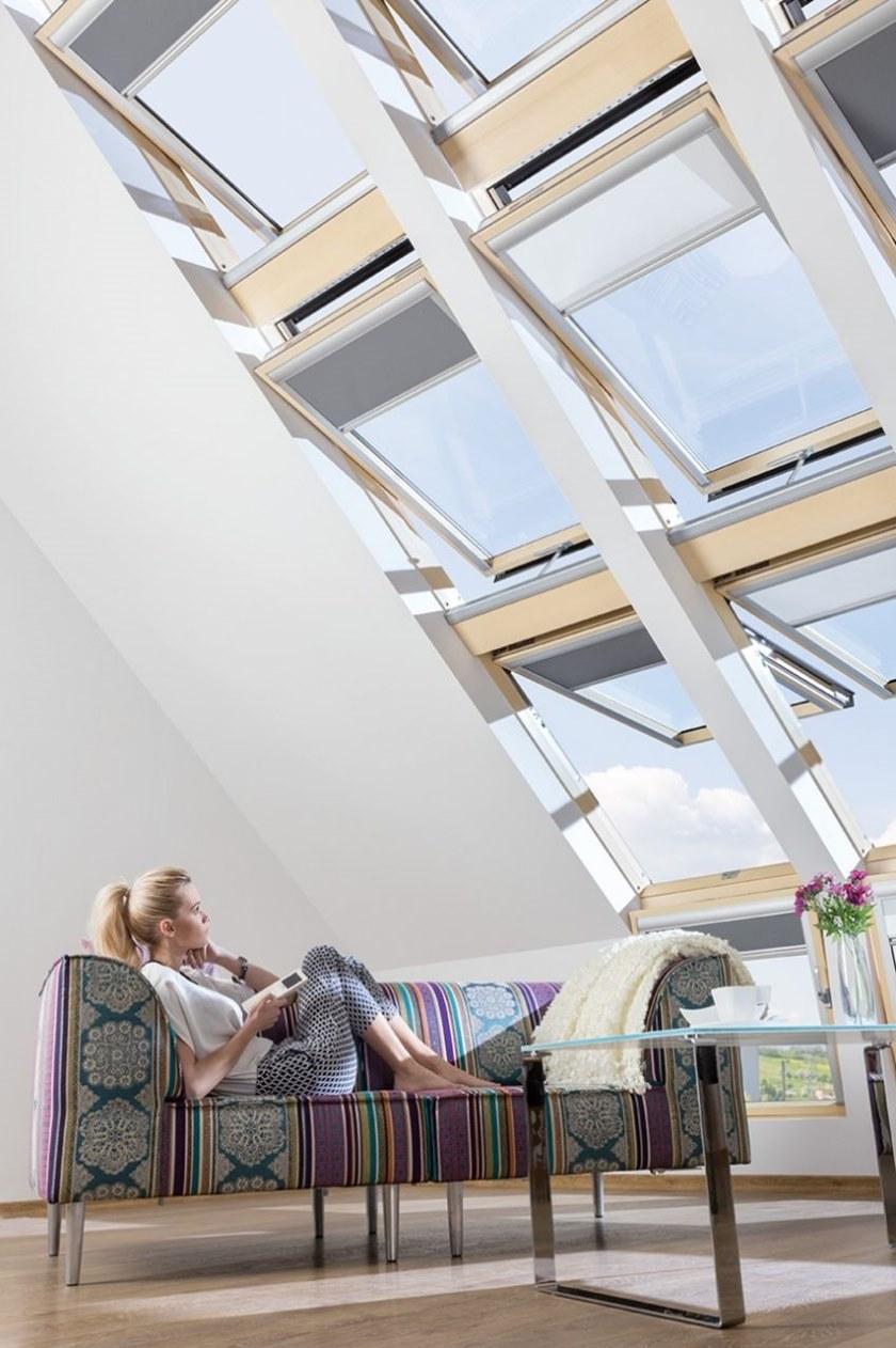 Fakro Распашное мансардное окно из сосны с электроприводом Finestra a bilico sun-id-1416050 - Вид №8