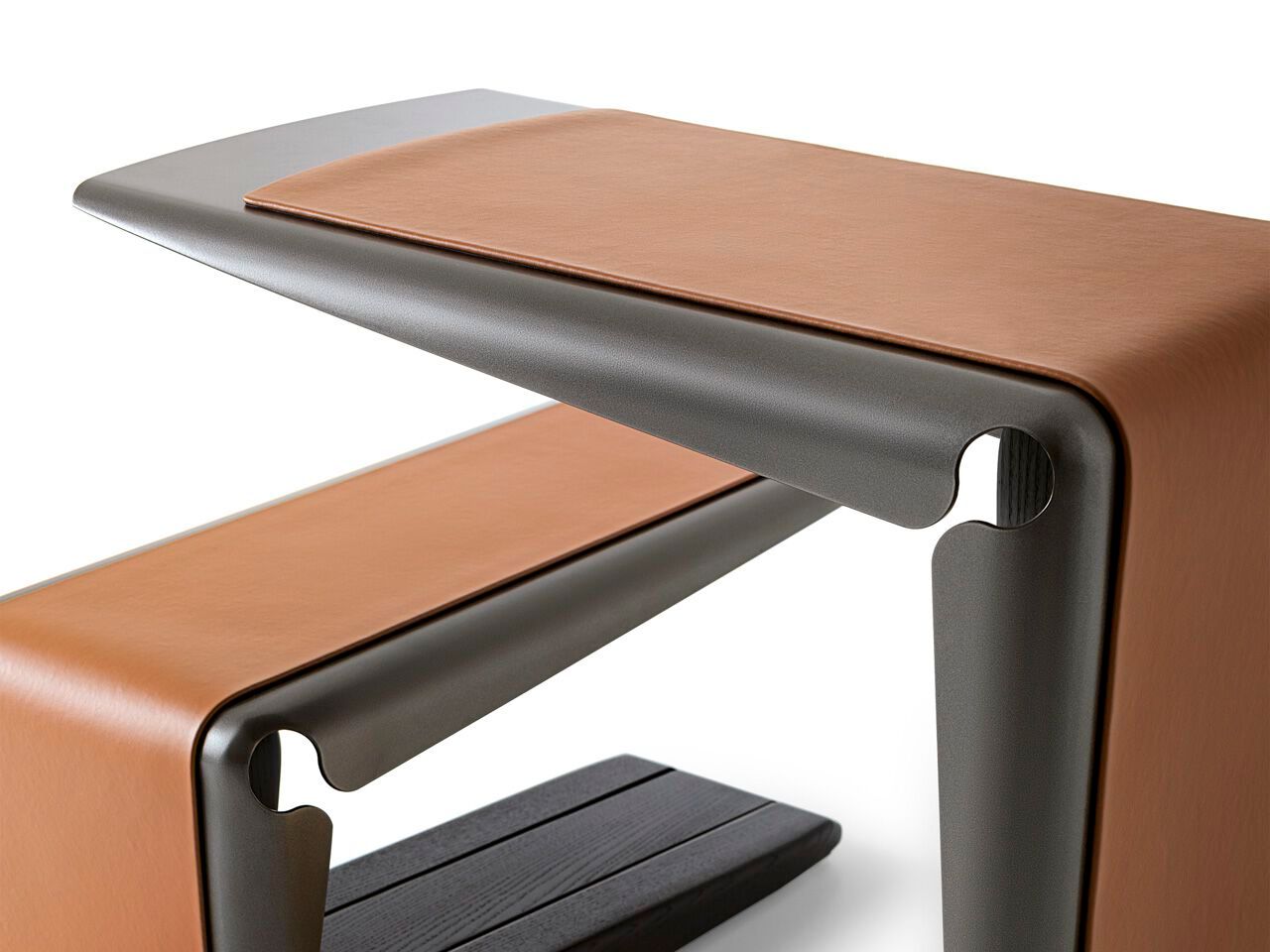 Металлический и деревянный журнальный столик Giorgetti Giorgetti Maserati Edition ARCH-00115106 - Вид №1