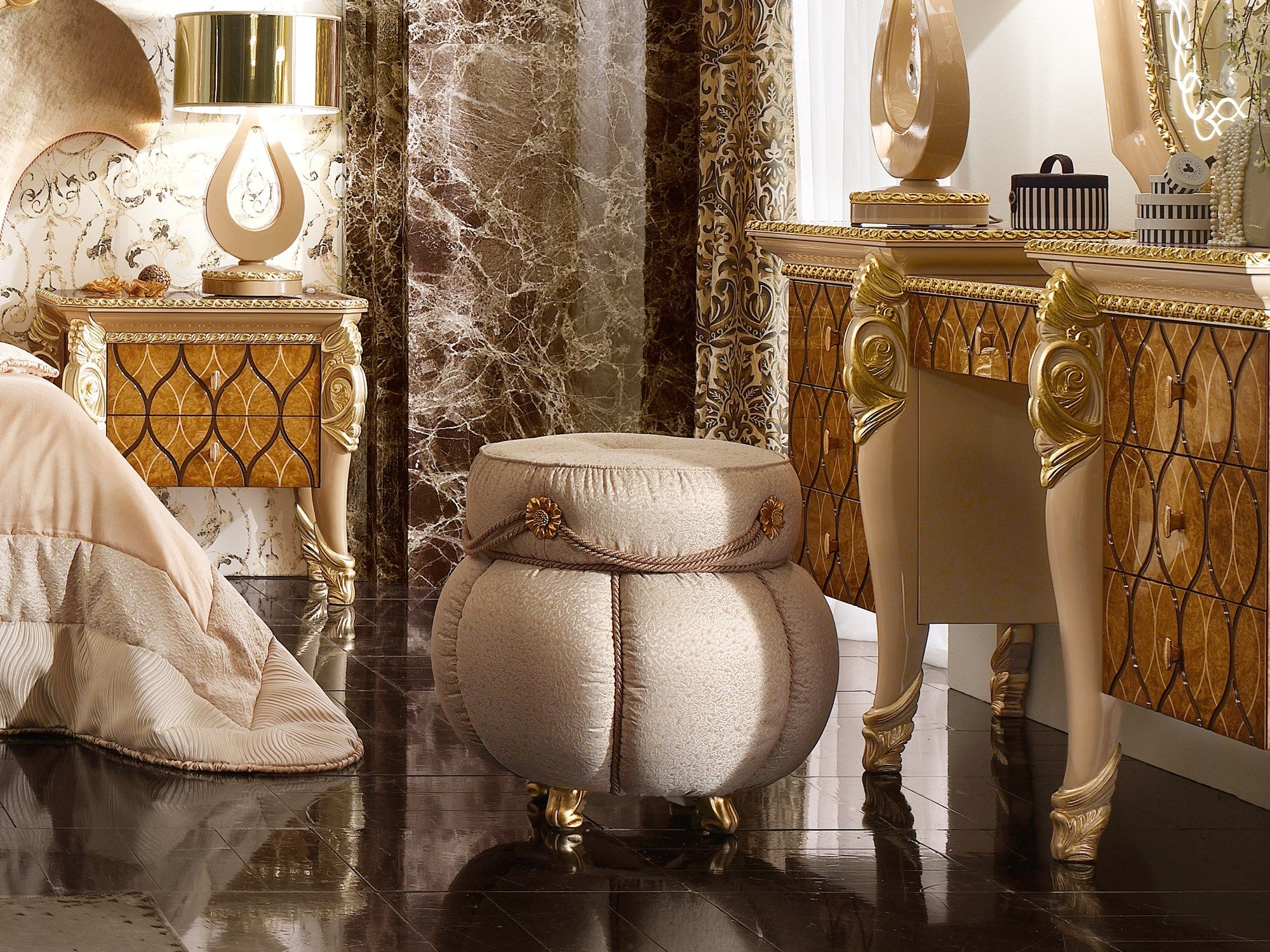 Круглый пуф из ткани A.R. Arredamenti ARCH-00048240 - Вид №1