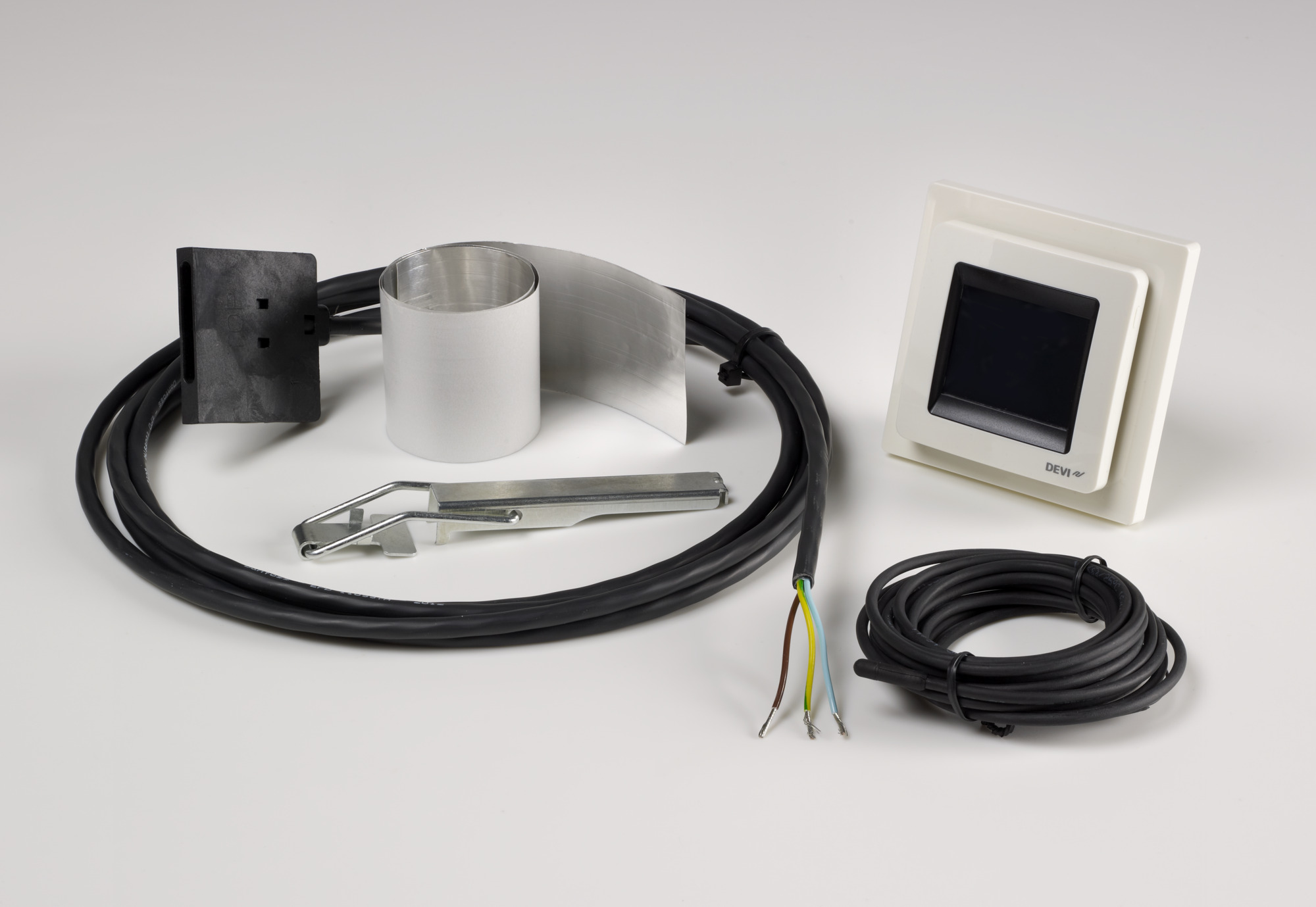 Danfoss DEVIdry™ — нагревательные маты под ламинат/дерево DEVIdry Pro Kit комплект 19911006  - Вид №5