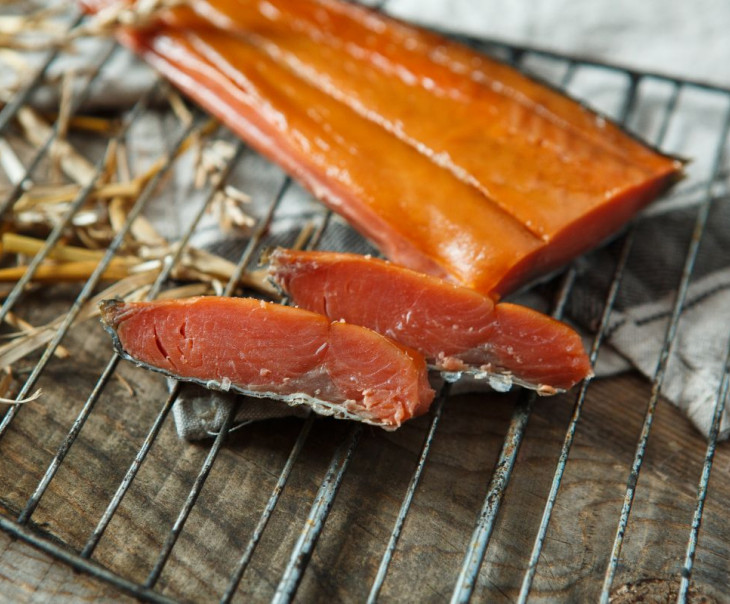 1623 Спинка кеты холодного копчения Дмитрий Носов и Сергей Копейкин Вкусляндия  - Вид №1