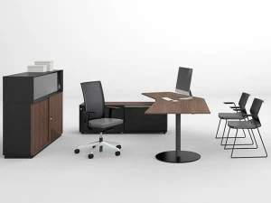 BENE Рабочий стол из меламина Consult