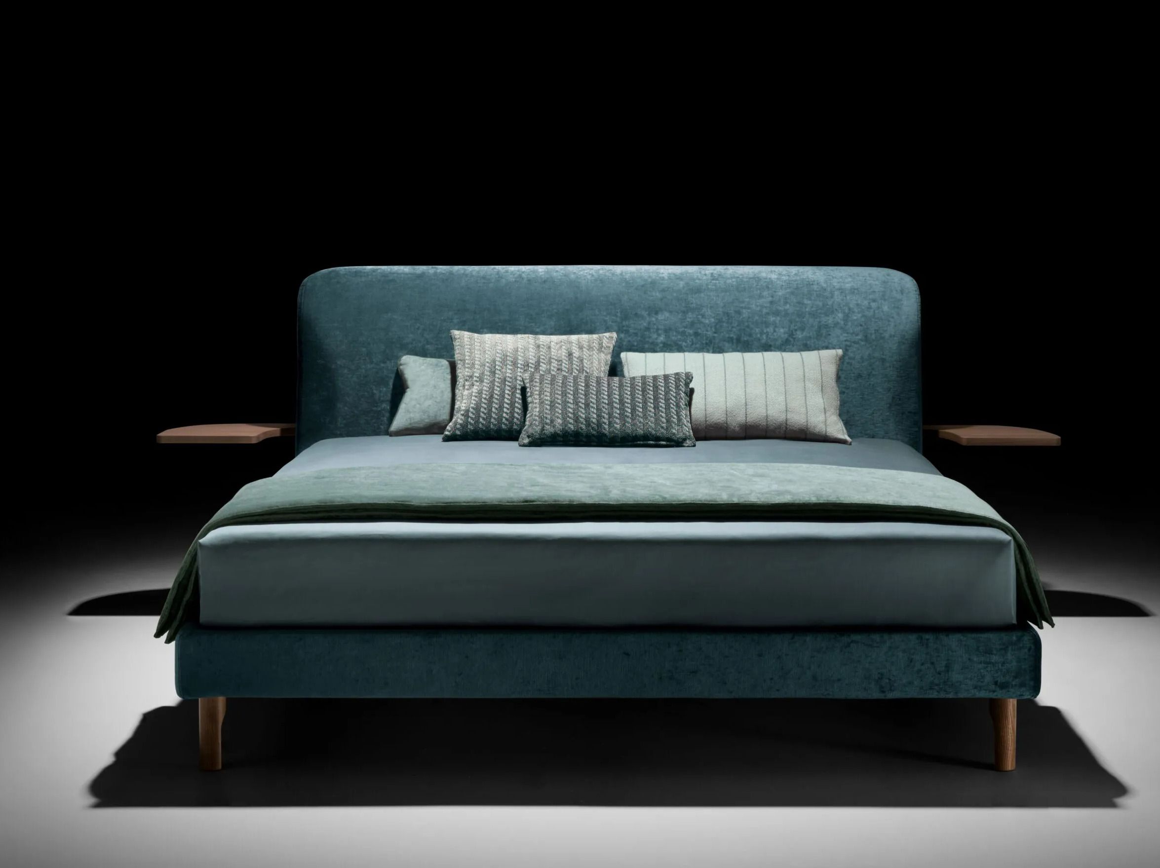 Двуспальная кровать из ткани с мягким изголовьем Twils CANALGRANDE ARCH-00070398 - Вид №1