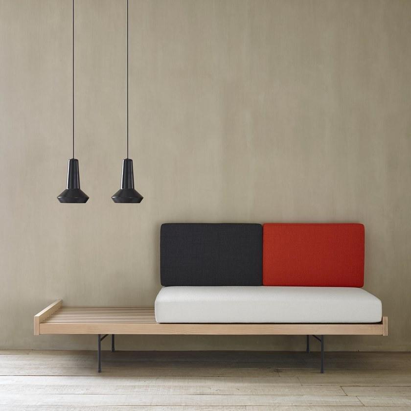 Ligne Roset Скамья со спинкой, обитая тканью  13201105  - Вид №4