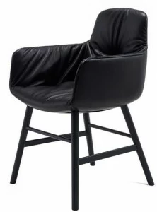 Freifrau Кожаное кресло с подлокотниками Leya