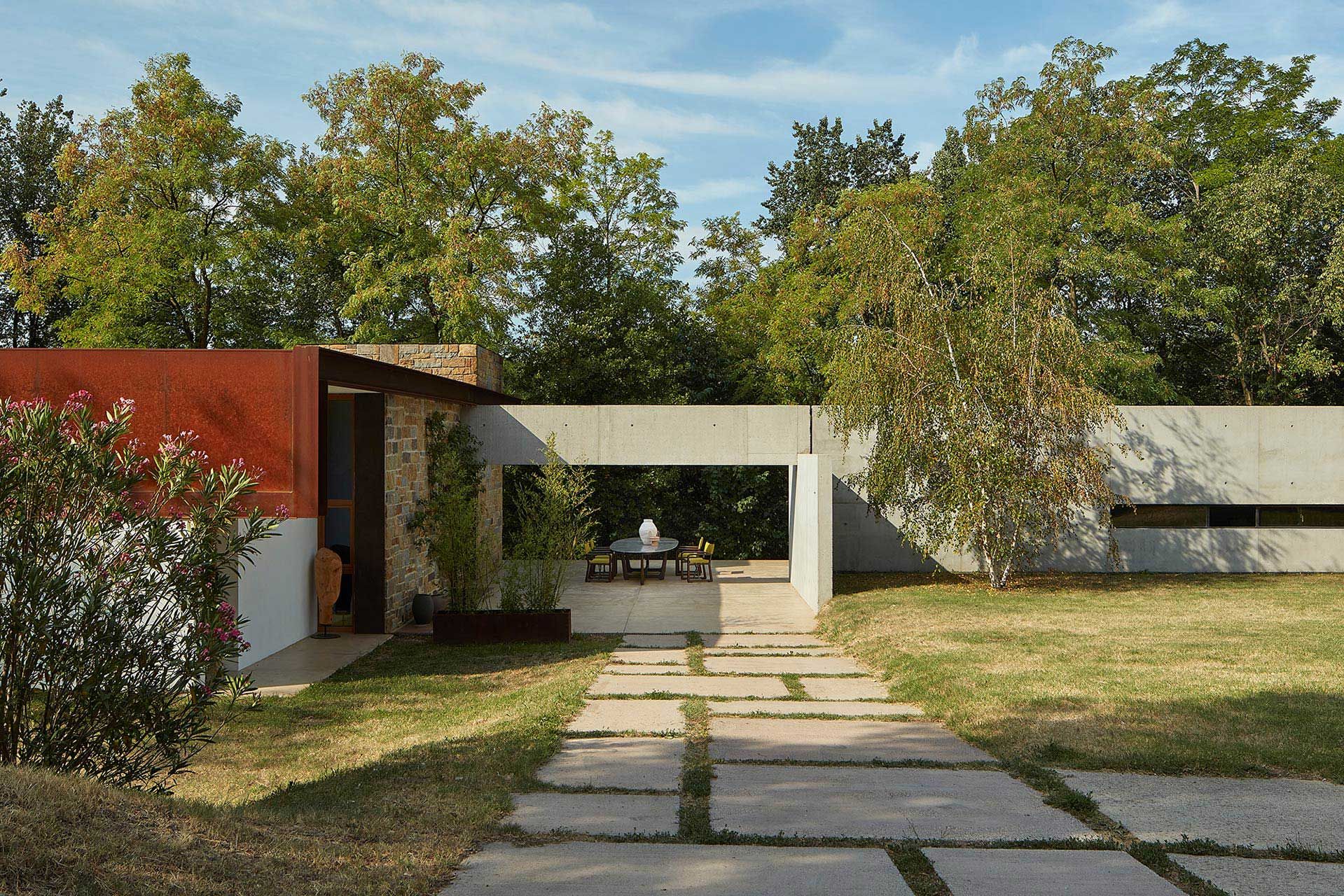 Овальный стол из мрамора бардильо и красного дерева Exteta Sunset ARCH-00103061 - Вид №5