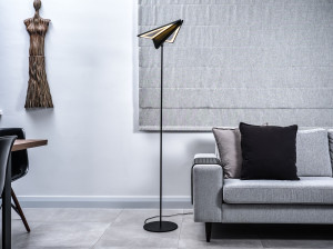 Стальная светодиодная напольная лампа