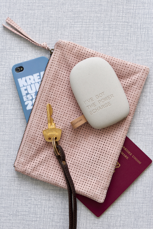 Аккумулятор внешний toCHARGE светло-серый KREAFUNK KFSK78 - Вид №1