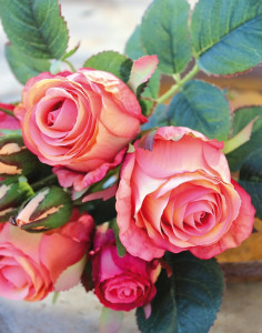 2607 553 a3 Искусственный букет роз, 7-цветков, 28 см, абрикос H-andreas